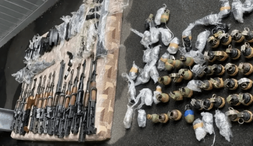 BiH weapons smuggled in the EU: Escape organizer, rifles found