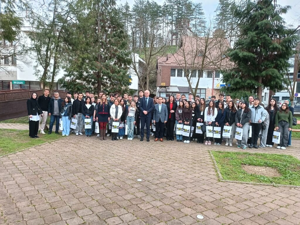 Culture and beautiful word in new friendship – Tešenjska gimnazija generates twinning with Istanbul gymnasium