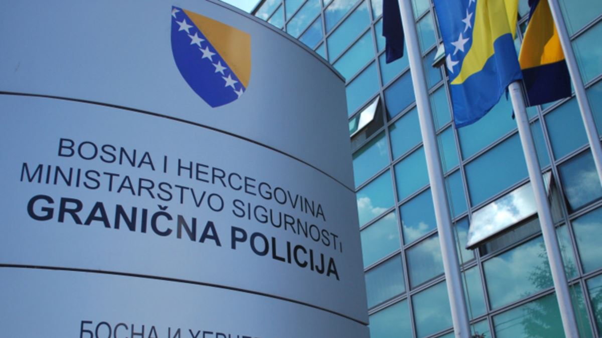 Two Police Officers of GPBiH for six months in prison for receiving bribes