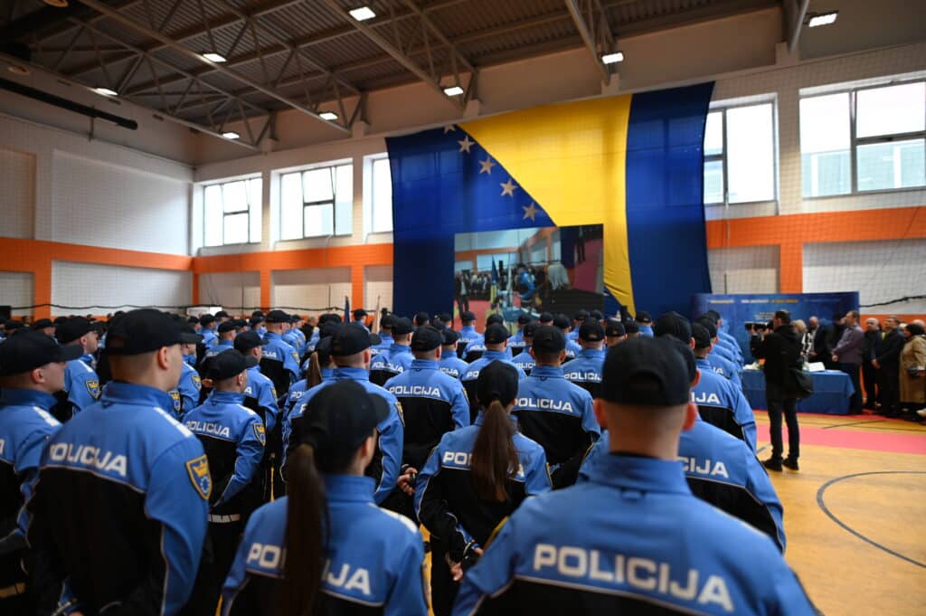 100 Kadet Police Management of the MUP ZDK passed the oath (photo)