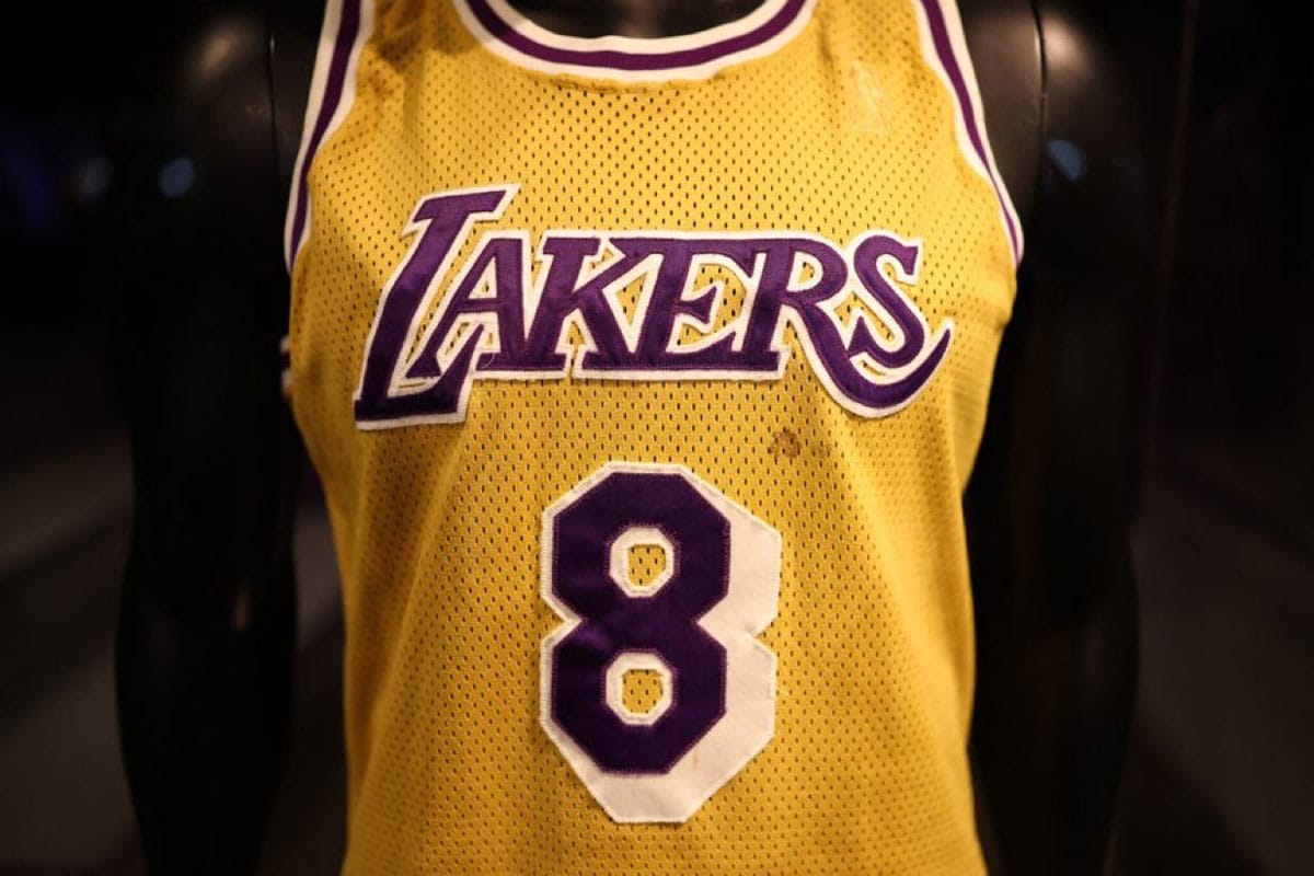 Kobea Bryanta jersey sold for $ 7 million