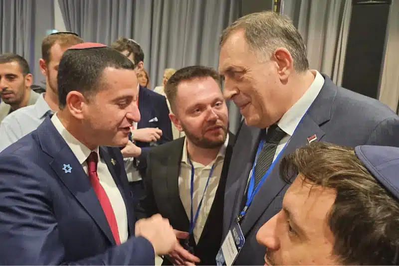 Haaretz: Dodik paid $ 840,000 to the Israeli lawyer to lobby with Trump, bonus if he takes off his sanctions