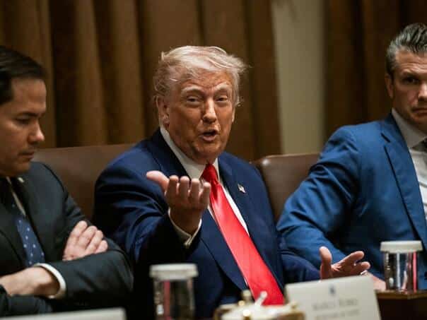Did Trump manipulate the stock exchange?