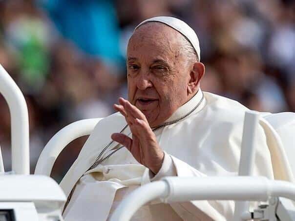 How much money did Papa Franjo have at the time of death? These are wages in the Vatican