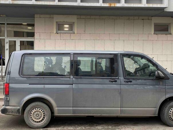 Leavals in Živinice charged enormous interest, taken and vehicle