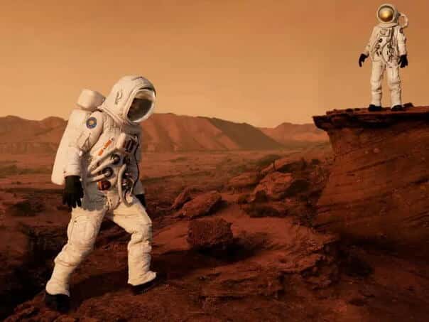 NASA will “give a priority” send astrounaut on Mars