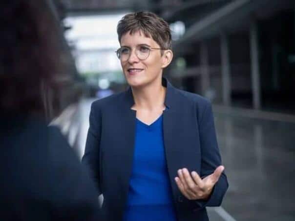 Germany Minister: Dodoks Representatives have threatened to violence
