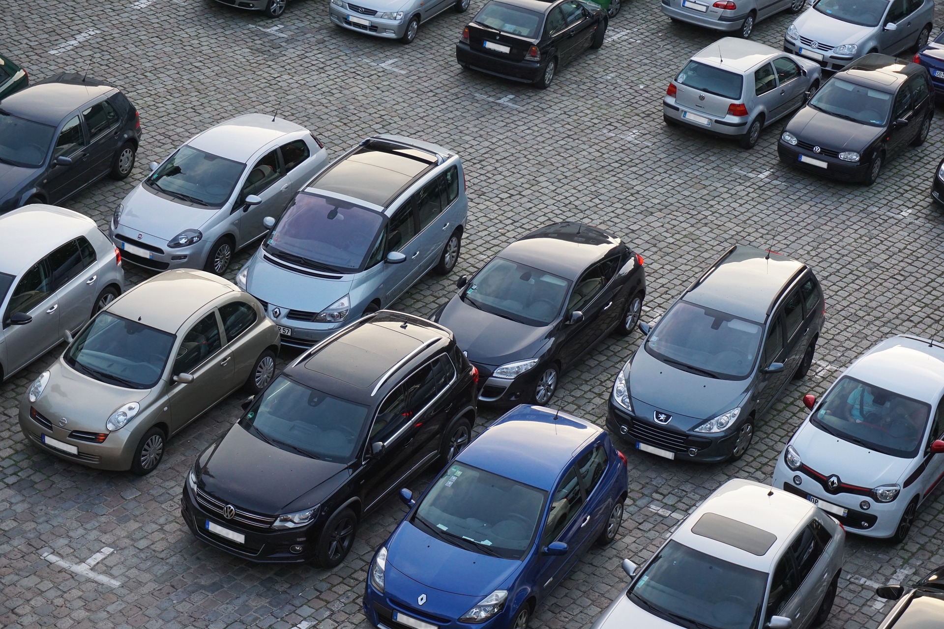 Import from Germany: A car of 6,000 euros can stand nearly 19,000 KM in BiH