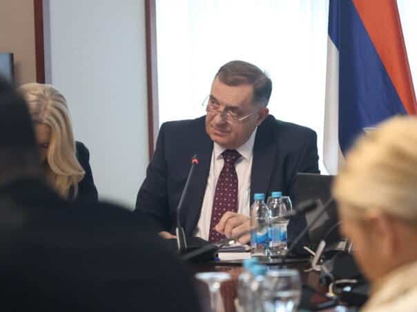 Do Croatian Nakani Hungary, Serbia and Entities follow?