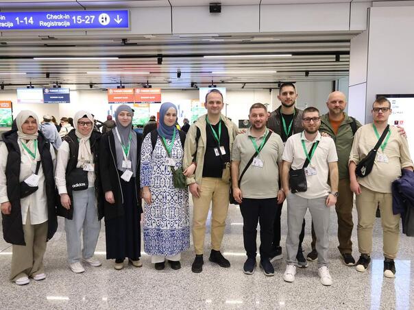 The first group of deaf people from BiH traveled to die