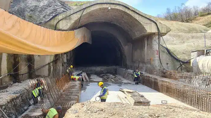 Million project on hold: Construction of shares on Corridor 5C is late despite the extension of the deadline