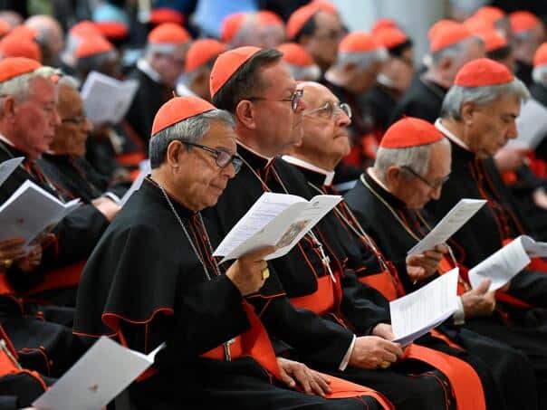 Reuters: Coppy for the selection of the new Pope starts 7. Maja