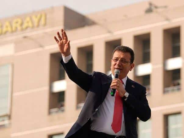 An arrested Mayor of Istanbul brought before the court