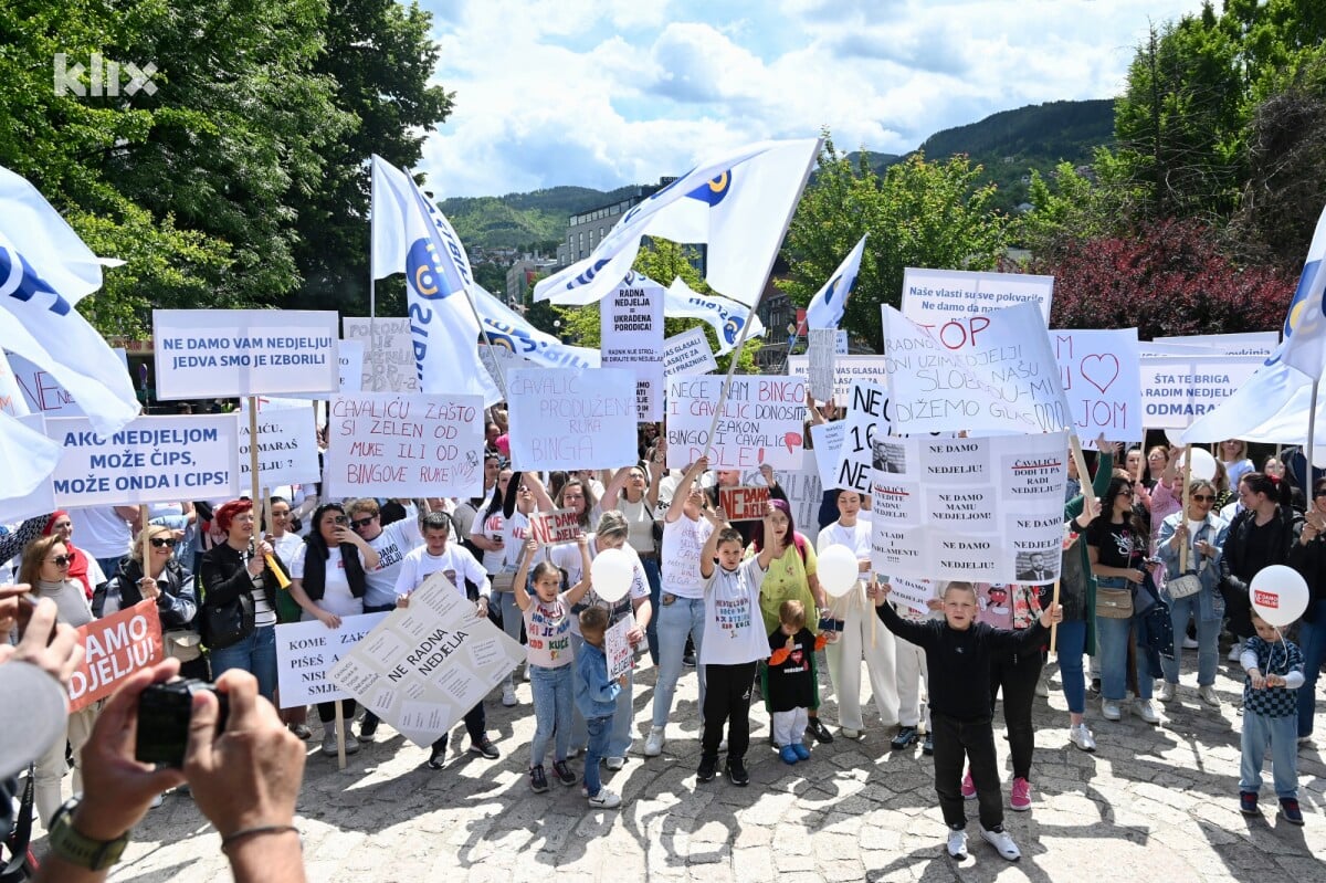The great protest of traders “do not give Sunday”, so the support of the Minister whose ministry considers 16 to 18 working weeks