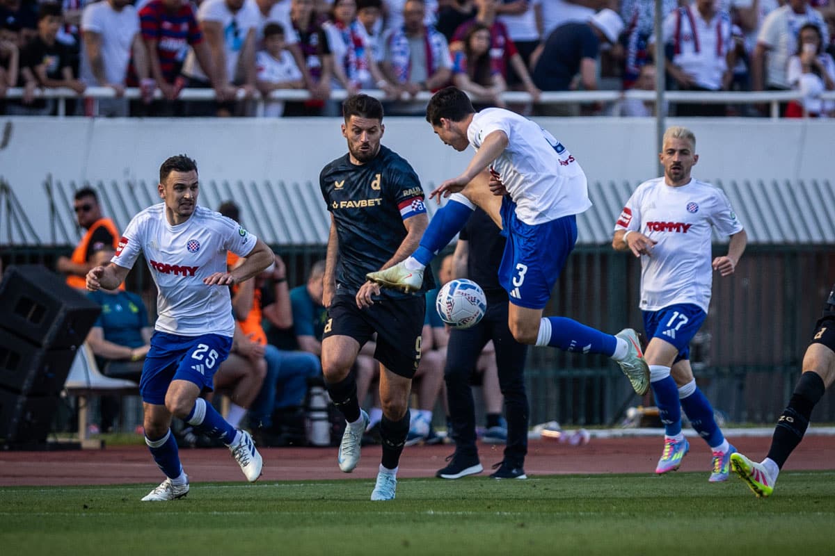 Hajduk lost on a dune poljud who took over the tip of the table