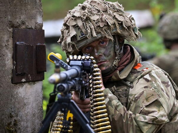 Europe must prepare to reduce the presence of the US