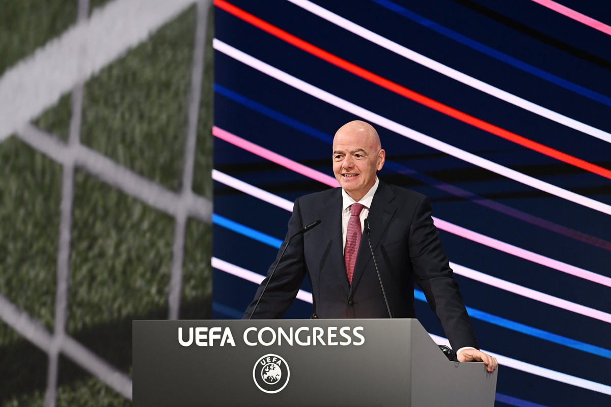 FIFA confirmed the introduction of a new transitional deadline