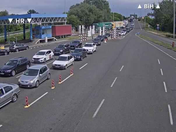 Collapse on the northern border crossings of BiH