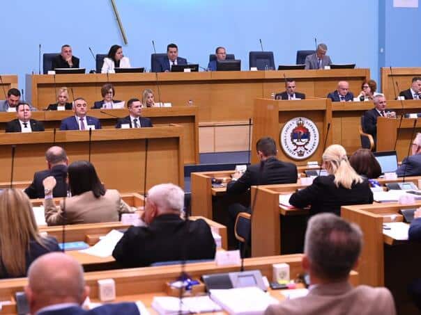 Reserved regular session of the National Assembly of RS