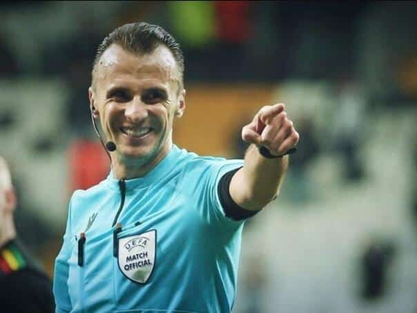 ADDOW Before the match of career: I bring the flag of a small country!