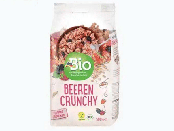 From the market of BiH, DMBIO crispy flakes, berries