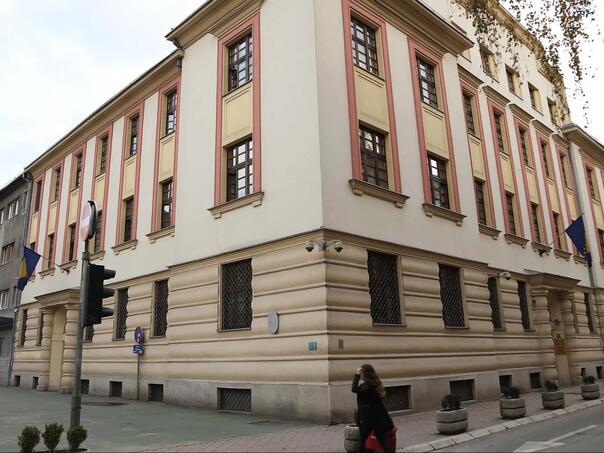 Prosecutor Knezevic reported confidential information to criminals?