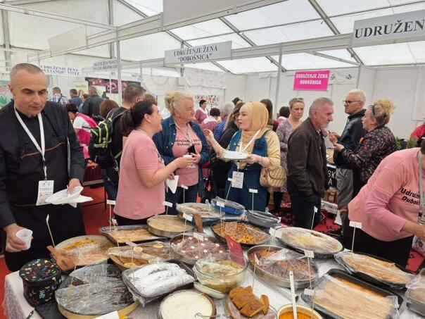 In Lukavac, the LIST Fair started: the first day marked traditional Bosnian cuisine