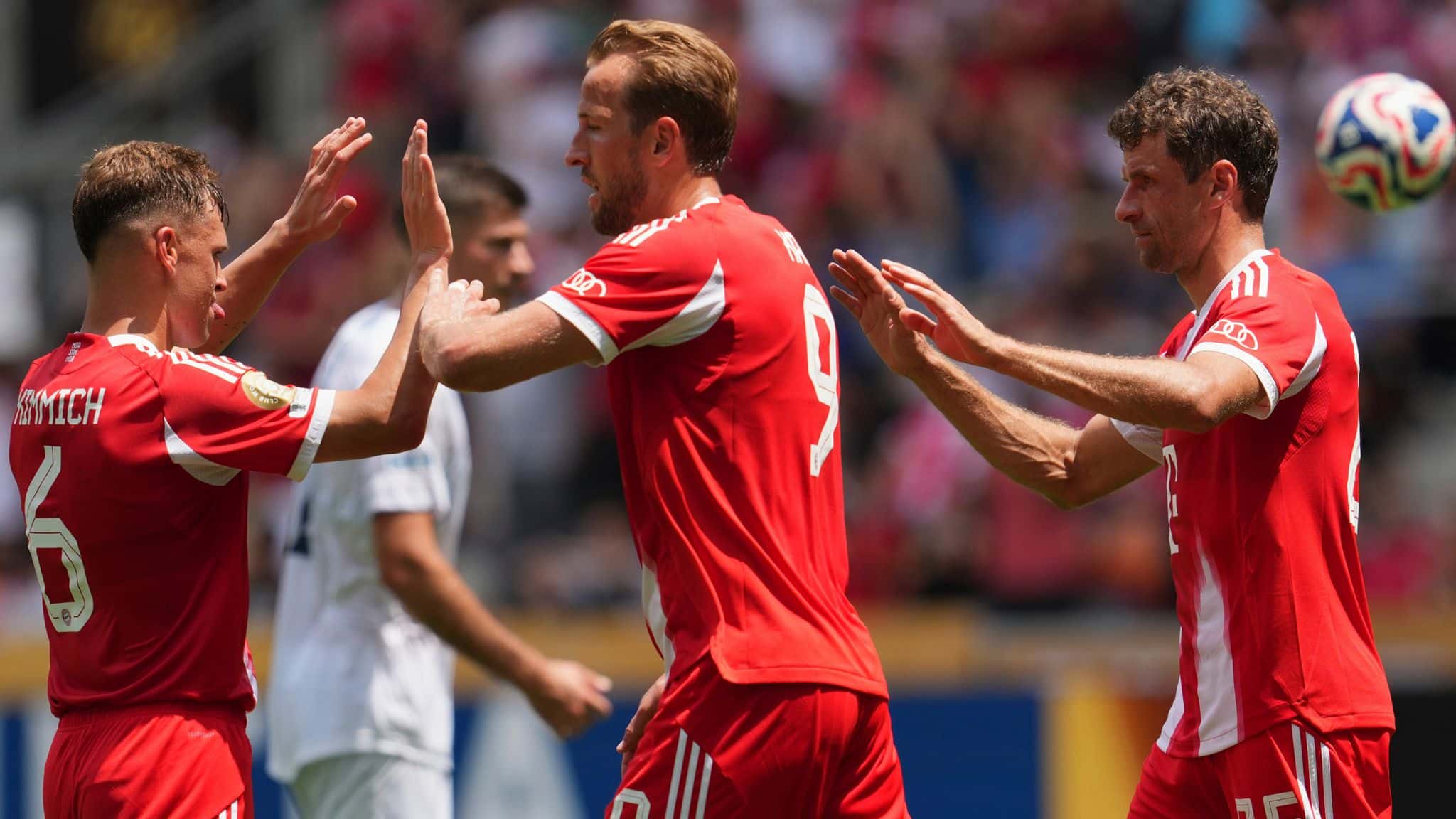 Bayern destroyed Auckland 10: 0: See all goals