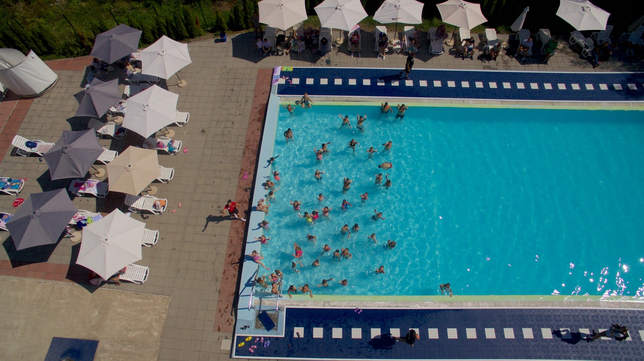 Free swimming school on pools Kiseljak and this summer – login in the course