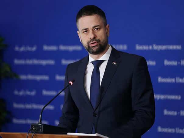Amid ‡: opposition experiencing Dodik as a problem and wants to collapse it