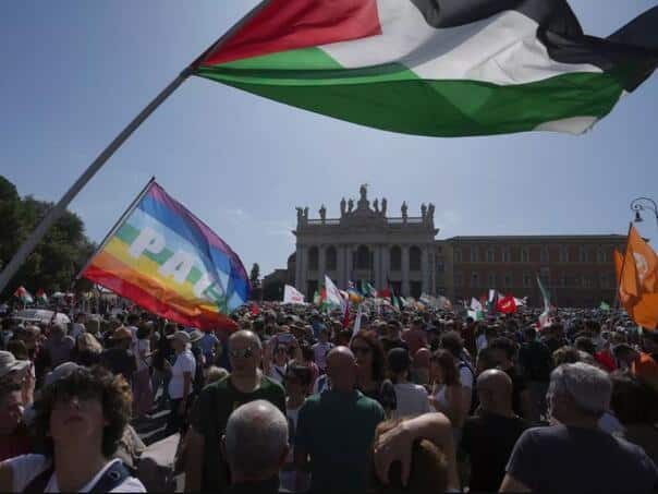 As Rome preserved the honor and stood loudly with Gaza!