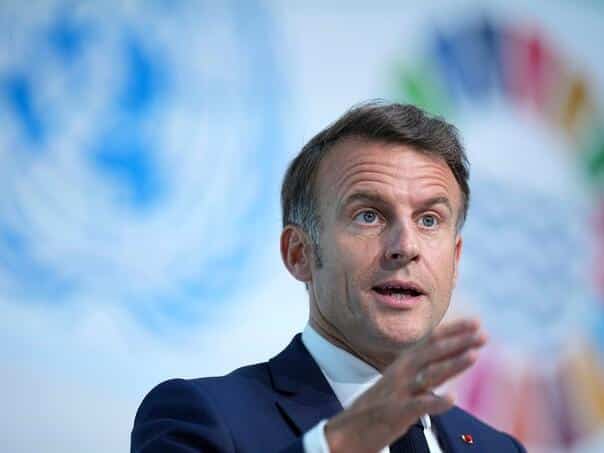 Macron announced the ban on social networks for under 15 years