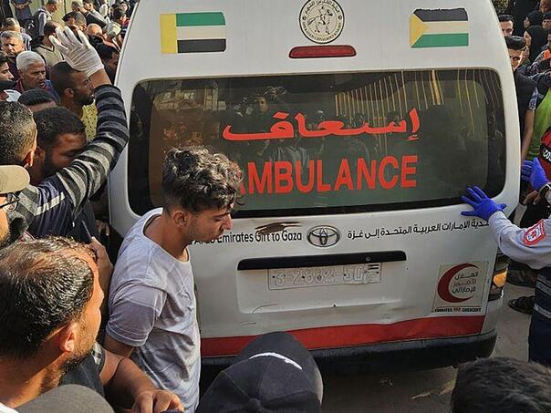 New Massacre in Gaza: Israeli forces killed at least 27 civilians with a punk for help