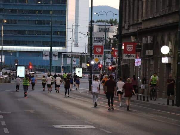 Sarajevo Night Cener held: Hundreds of runners on the streets of the main bh. town
