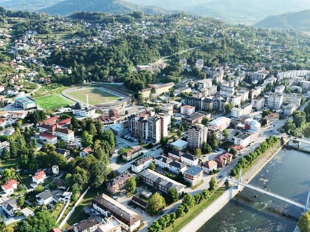 Proposed custody for teachers from Zavidović suspected of sexual intercourse with a student