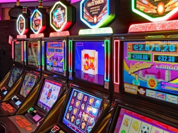 Bookmaker’s worker gambled 20,000 km on game apparatus