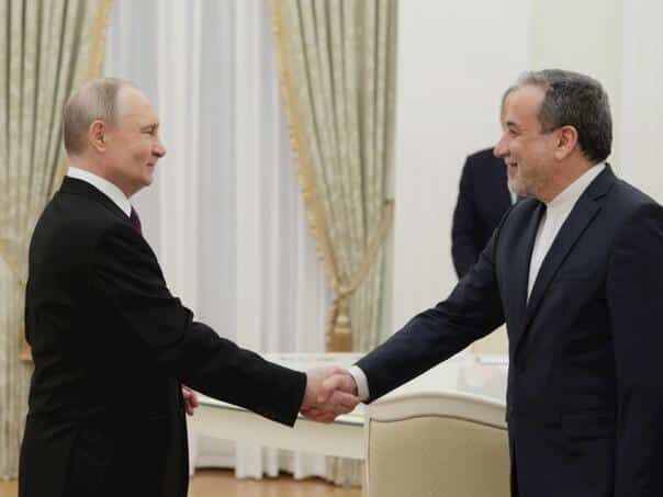 The boss of Iranian diplomacy meets the path today