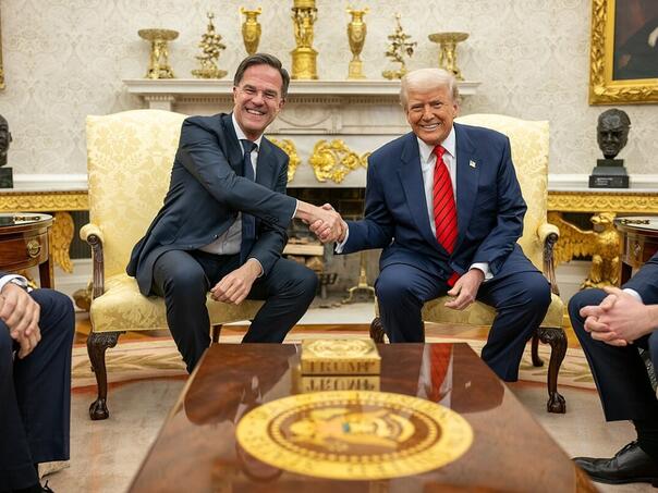 Trump posted messages from Ruttea: You will achieve something that no US president is