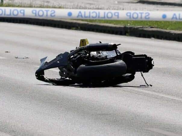 In two accidents killed Pedestrians and Motorists