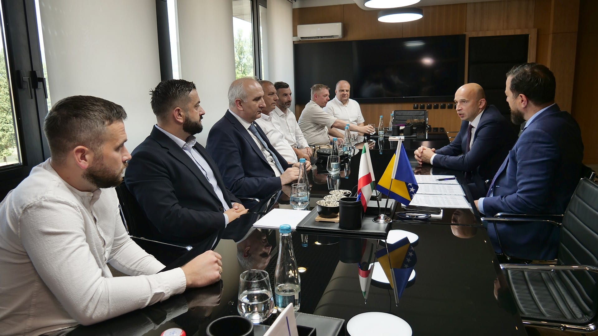 Sports clubs from Maglaja 176,999 km, Tešanj Municipality and Doboj Jug invest in sports infrastructure