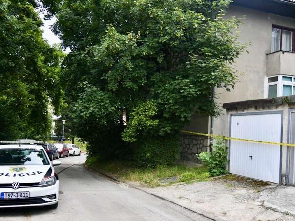 The woman was arrested that killed his mother with a knife
