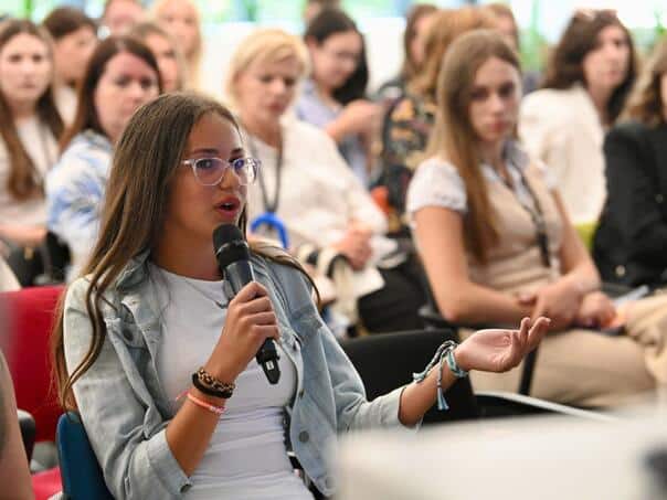 UNFPA presented new tools to prevent hate speech and peer violence at school and community