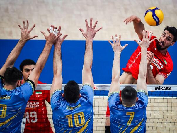 Great emotions: Iran broken by war news, but still triumphed