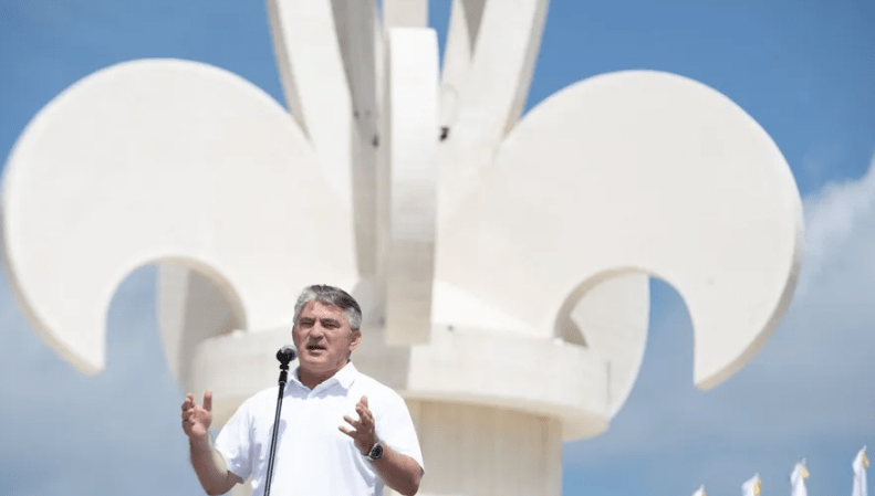 Discarded criminal check-up against Željko Komšić to cause hatred