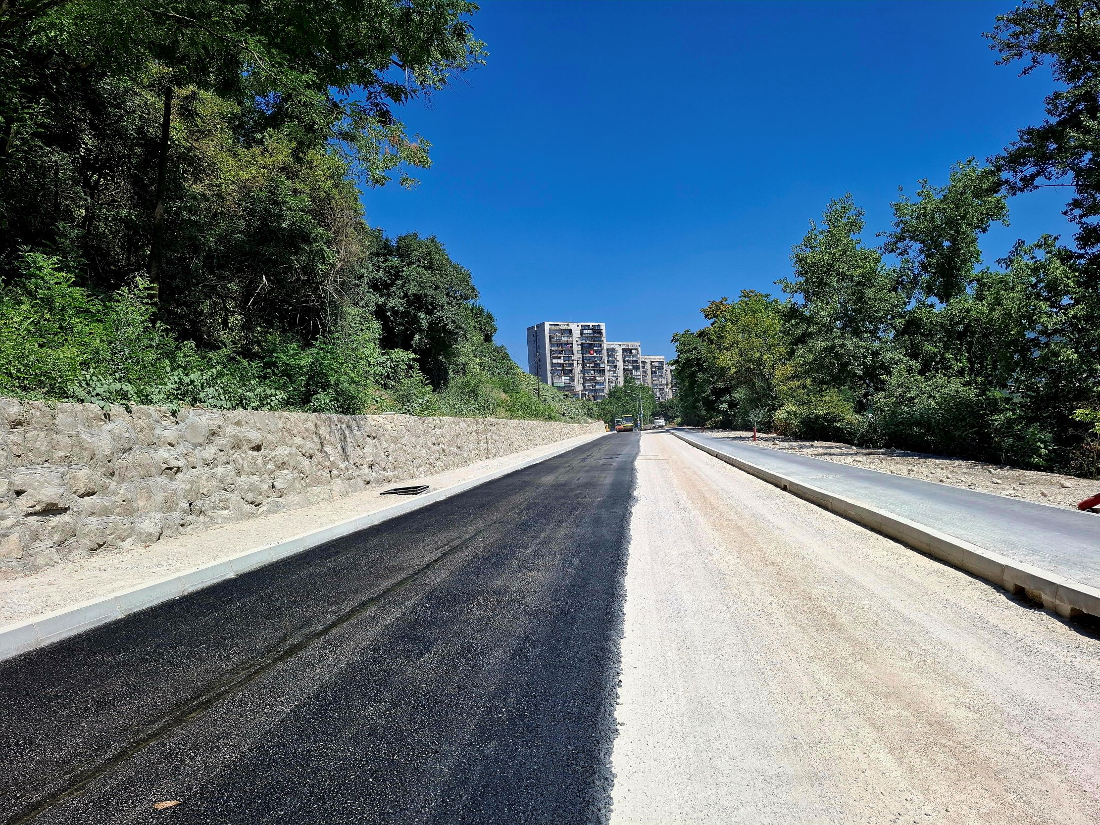 Finishing works on the first GGM suburban section