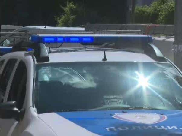Bijeljina: An injured traveler in a car and motorcyclist
