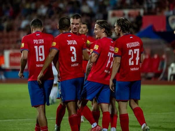 Fighter in the General scores four goals, an interesting situation with red card