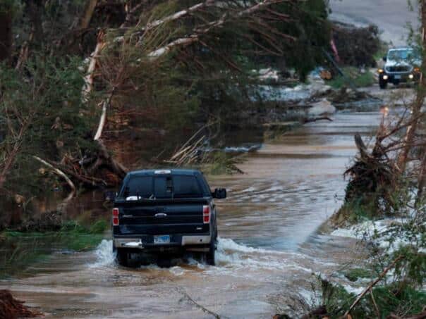 Twenty-one child among tens of dead in floods in Texas