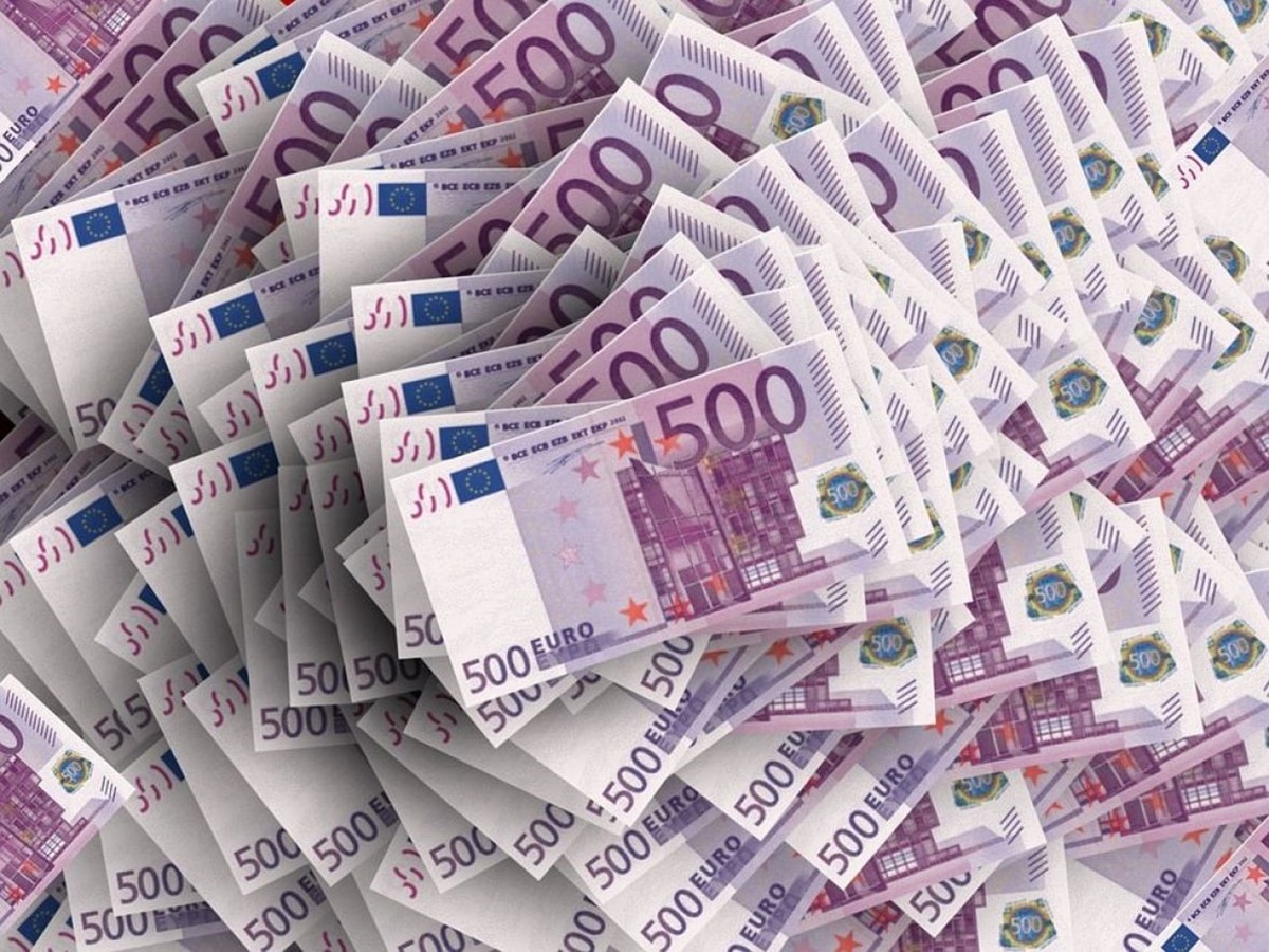 Euro tone after reaching the trade agreement with America