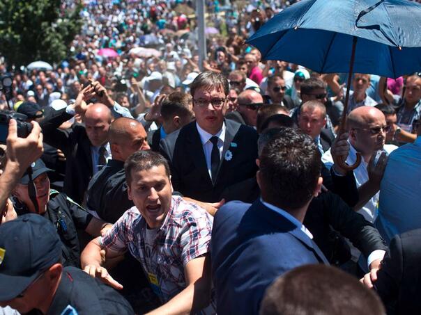 Frankfurter Algemaine: Srebrenica and Aleksandar Vučić from "repentance" to approval